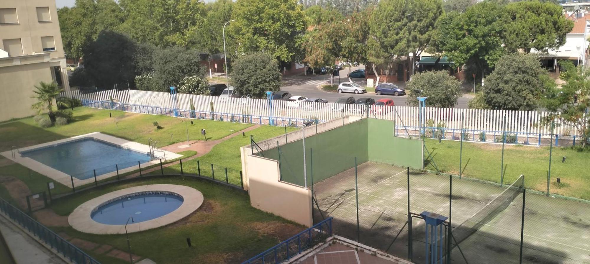 Fibes Lux Sevilla Este. Esterno foto